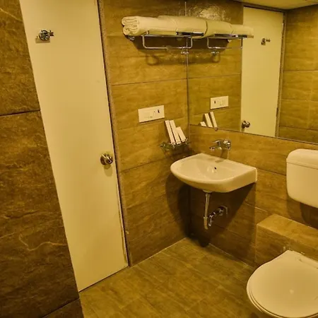 Weekend Address Managed By Living Homes Surat Exterior photo