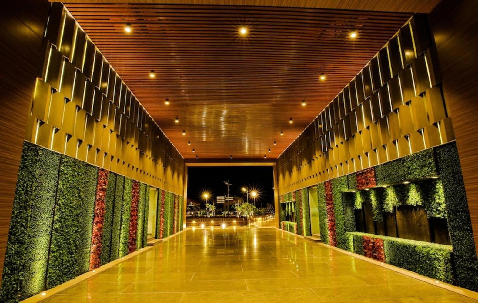 Weekend Address Managed By Living Homes * Surat